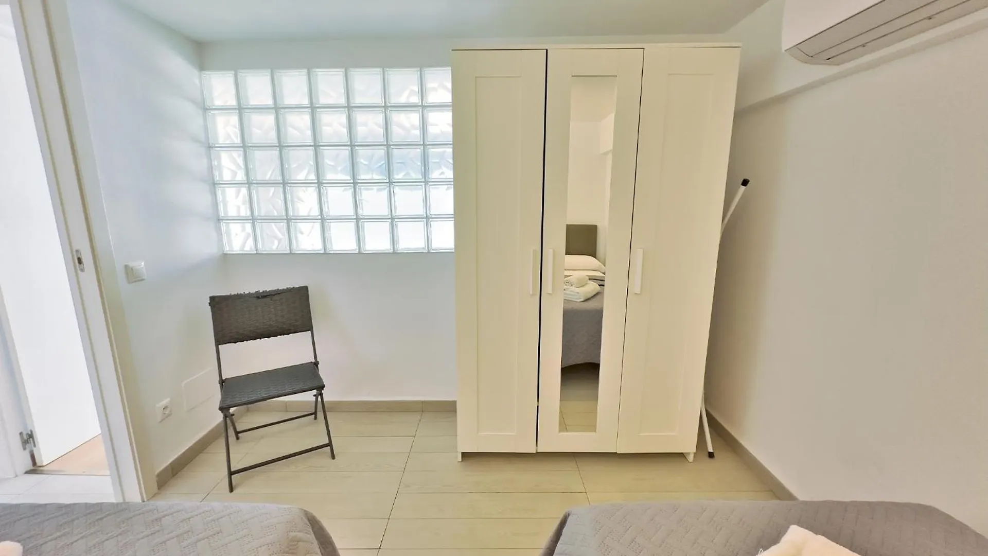 Skol 206 Marbella Apartment